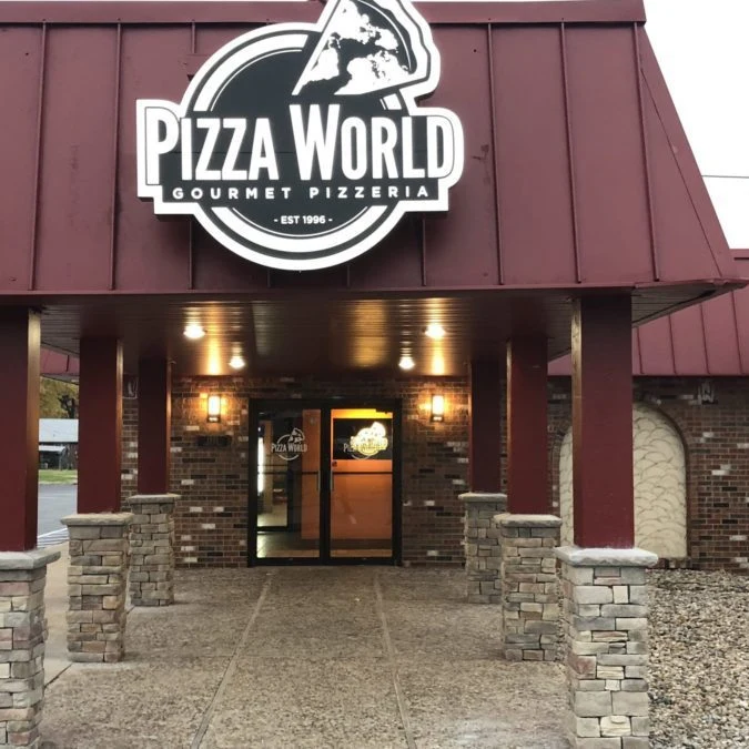 Pizza World — Granite City storefront